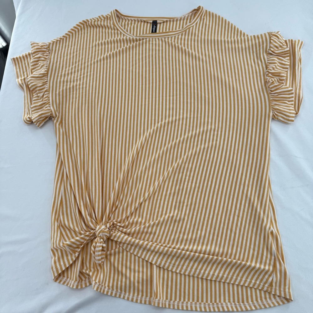 NEW 1Clique Women's Gold & White Striped Drape Fit Ruffle Sleeves Top Size 1X